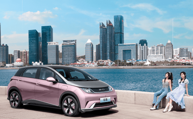 �ȁ��Ϻ������N��20�f������Ů܇��������